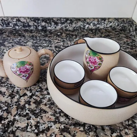 Near Expo Of アパート *