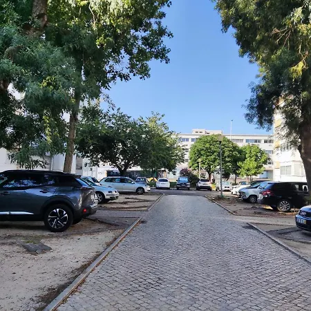 Near Expo Of Apartment Lisbon